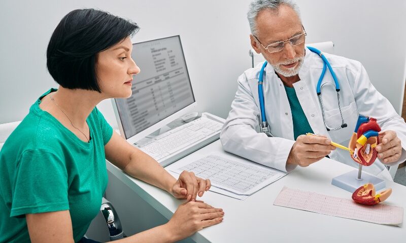 How Do Liver Specialists Create Personalized Treatment Plans?